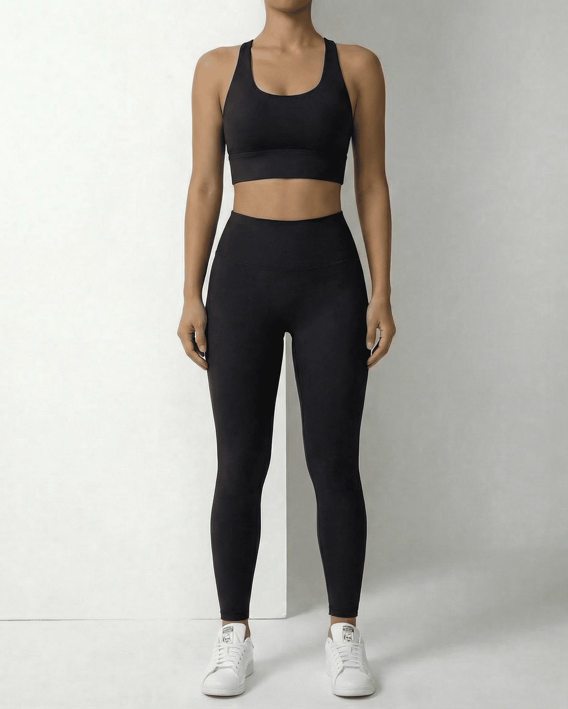 Iris Leggings Black – Black leggings, front view by Slimona
