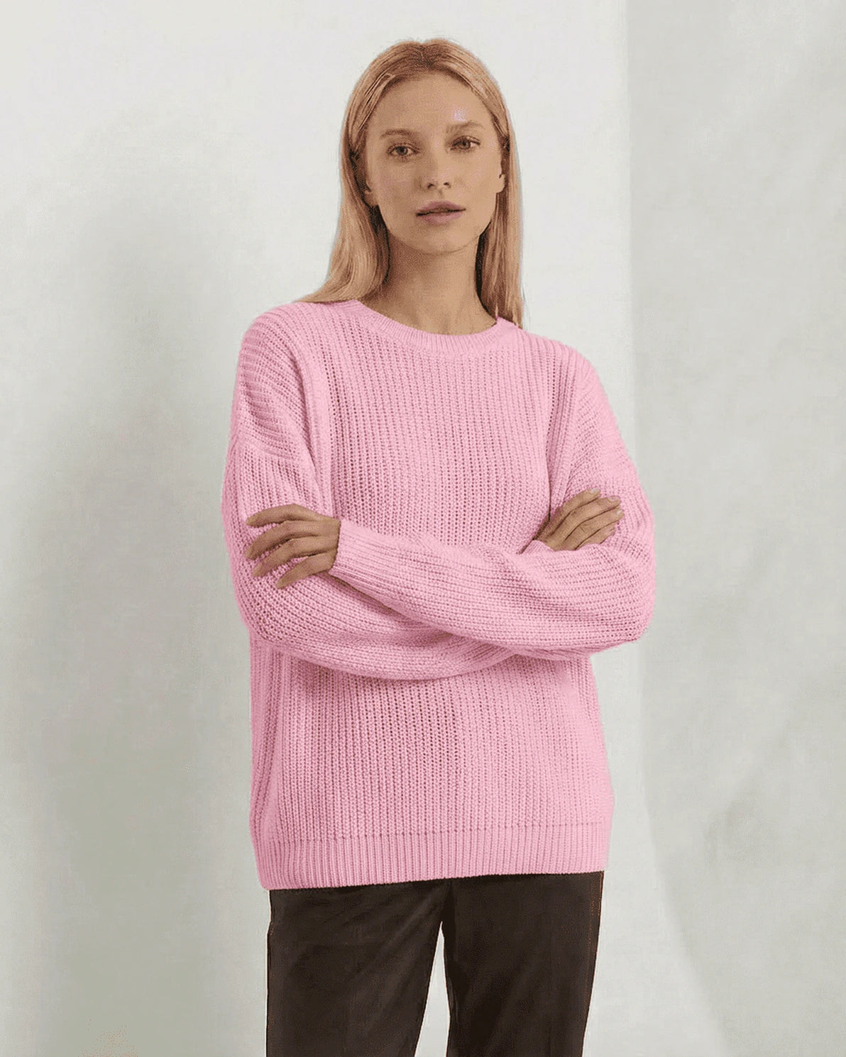 Fiora Sweater – Pink Ribbed sweater, side view by Slimona