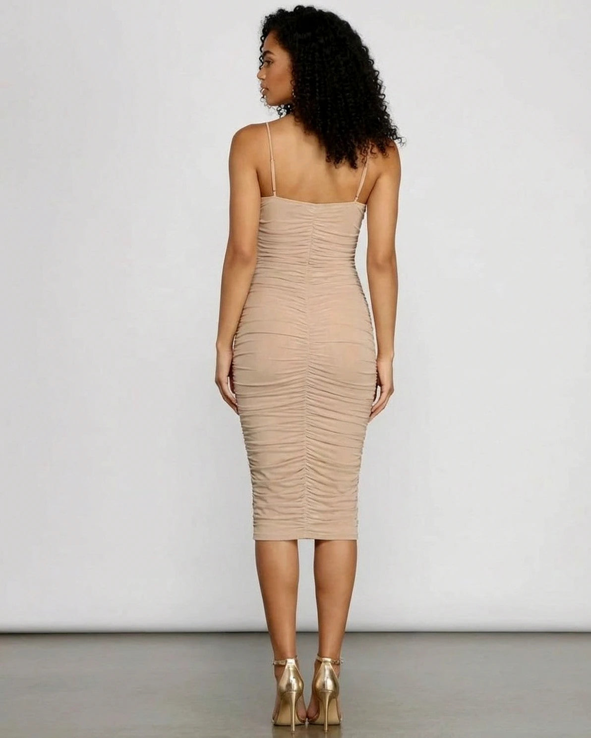 Solenne Midi Dress – Sweetheart midi dress, side view by Slimona