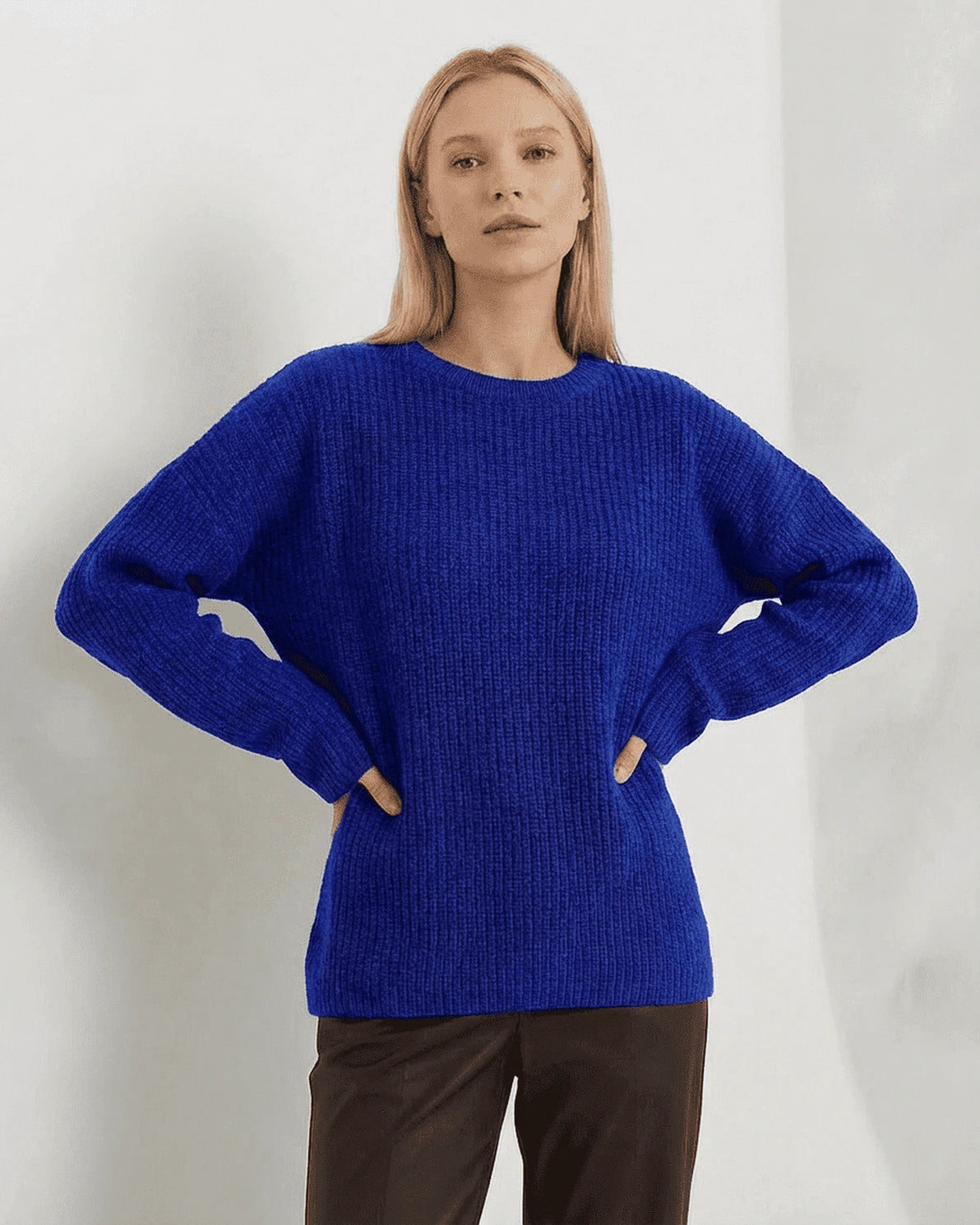 Indira Sweater – Blue Ribbed sweater, back view by Slimona