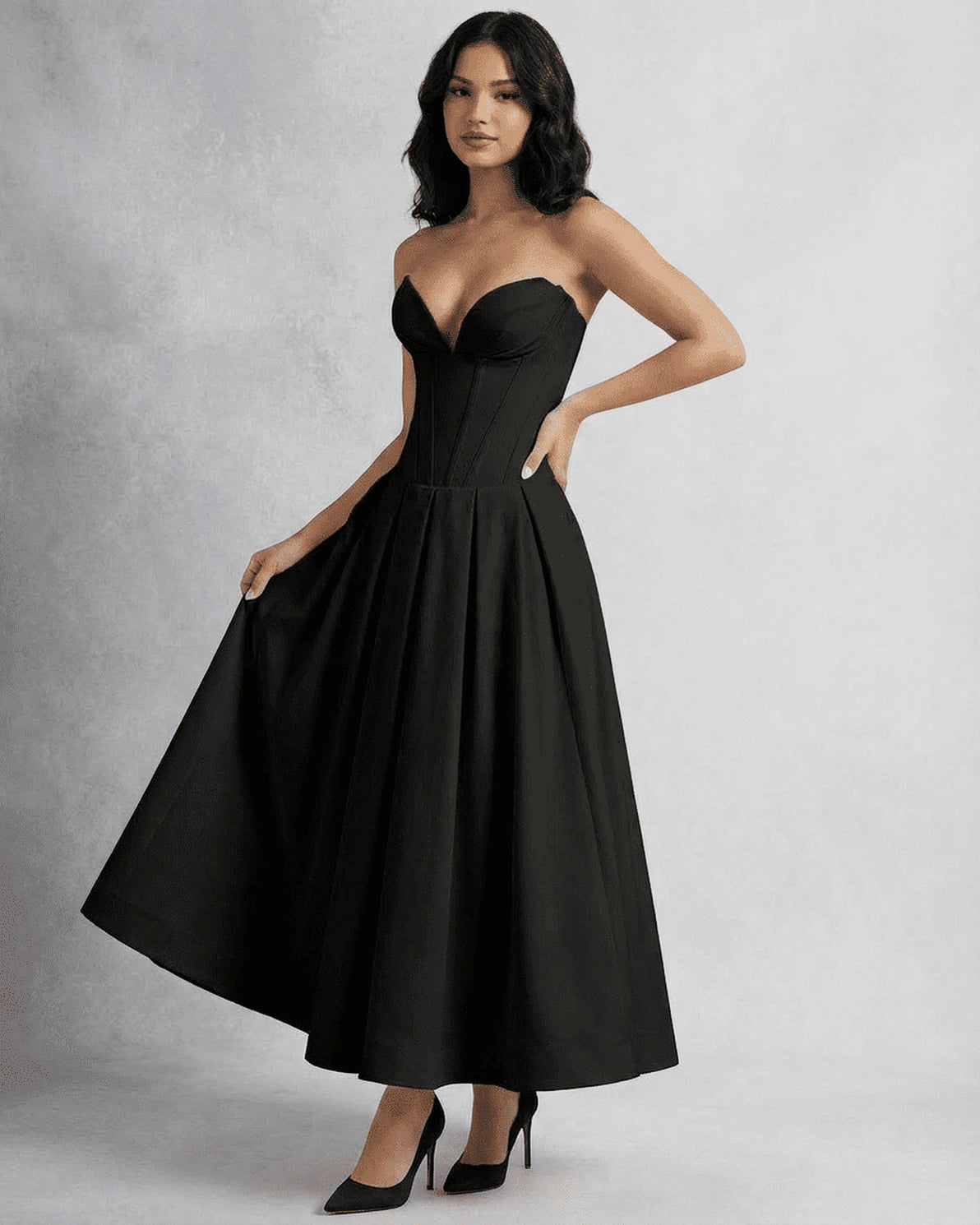 Nova Midi Dress – Black Strapless midi dress, detail view by Slimona