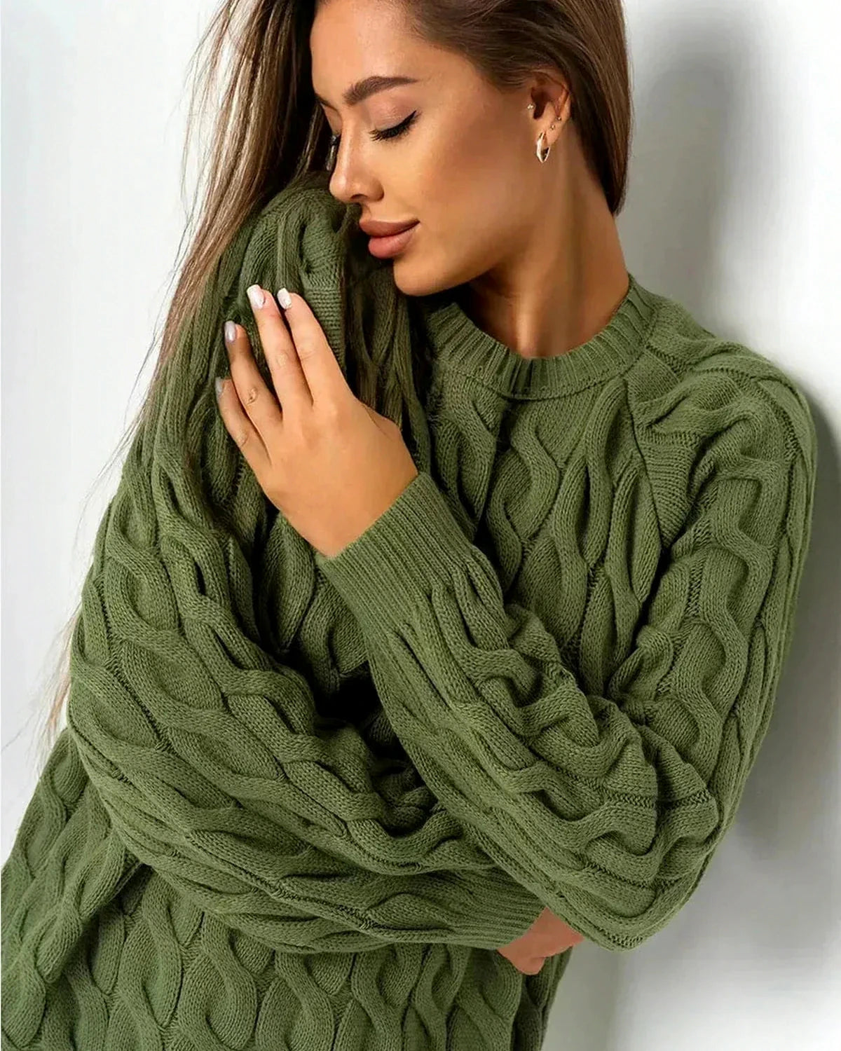 Orion Sweater – Green Cotton sweater, styled look by Slimona