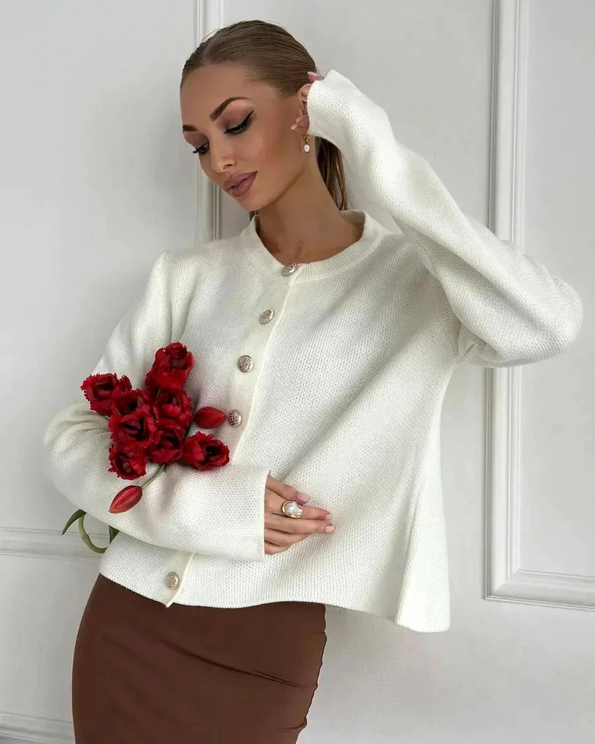 Ivory Cardigan – Ivory Knit cardigan, styled look by Slimona