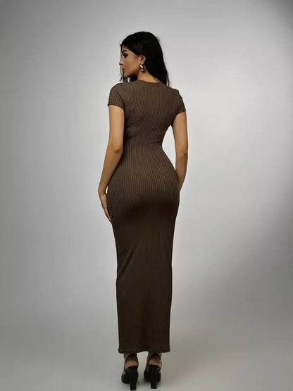 Back view of a chocolate-hued Maxi Dress Sculpted Contour featuring ribbed texture and a sleek fit, perfect for elegant occasions.
