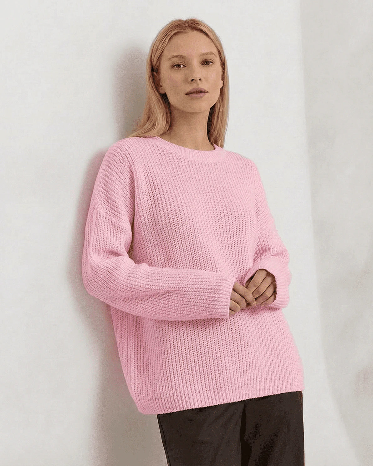 Fiora Sweater – Pink Ribbed sweater, front view by Slimona