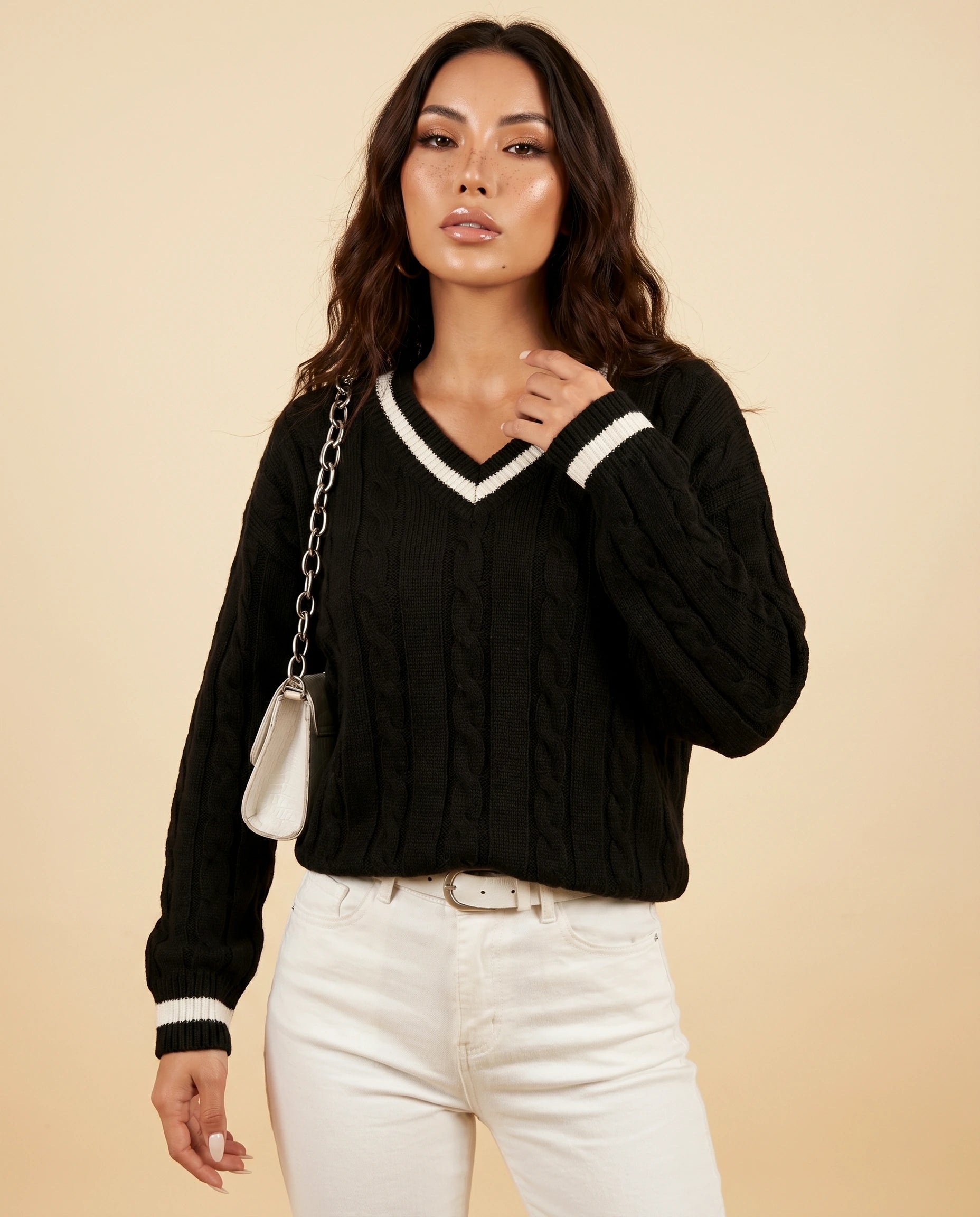 Verona Sweater 2 hero