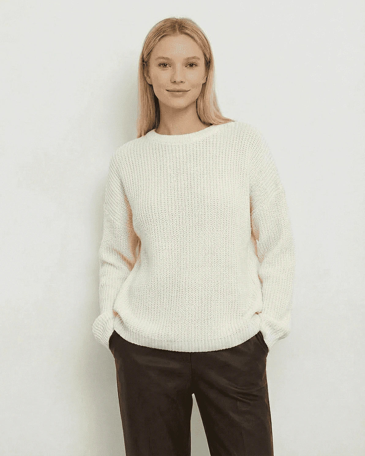 Seren Sweater – Ivory Ribbed sweater, detail view by Slimona