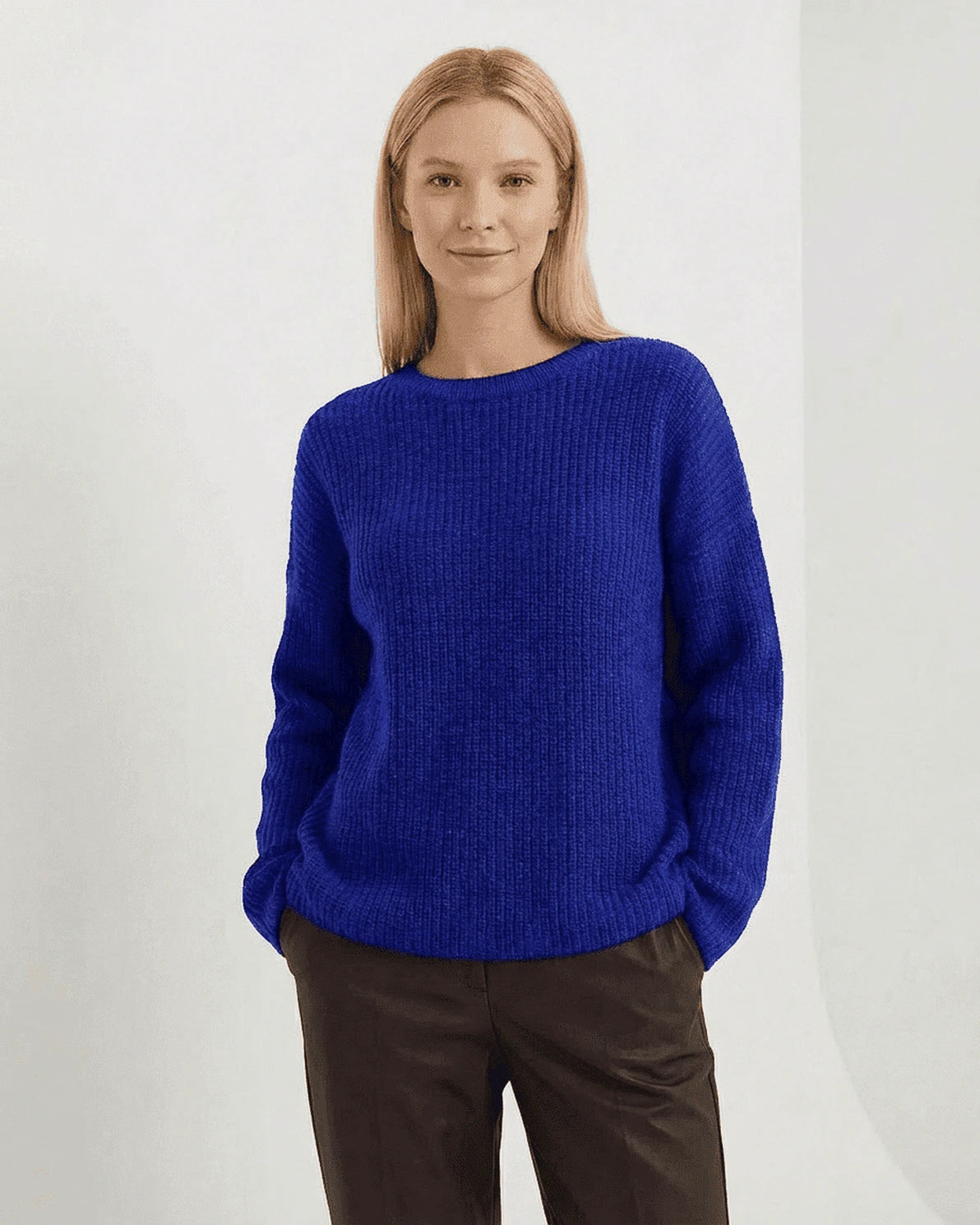 Indira Sweater – Blue Ribbed sweater, detail view by Slimona