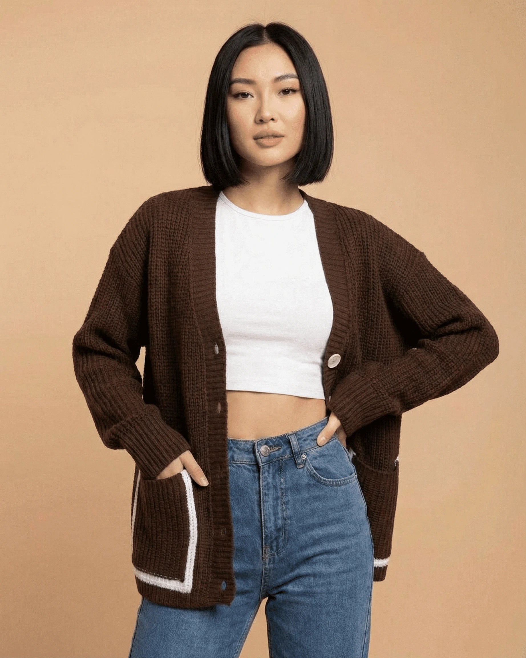 Vianne Cardigan – Red Cotton cardigan, styled look by Slimona