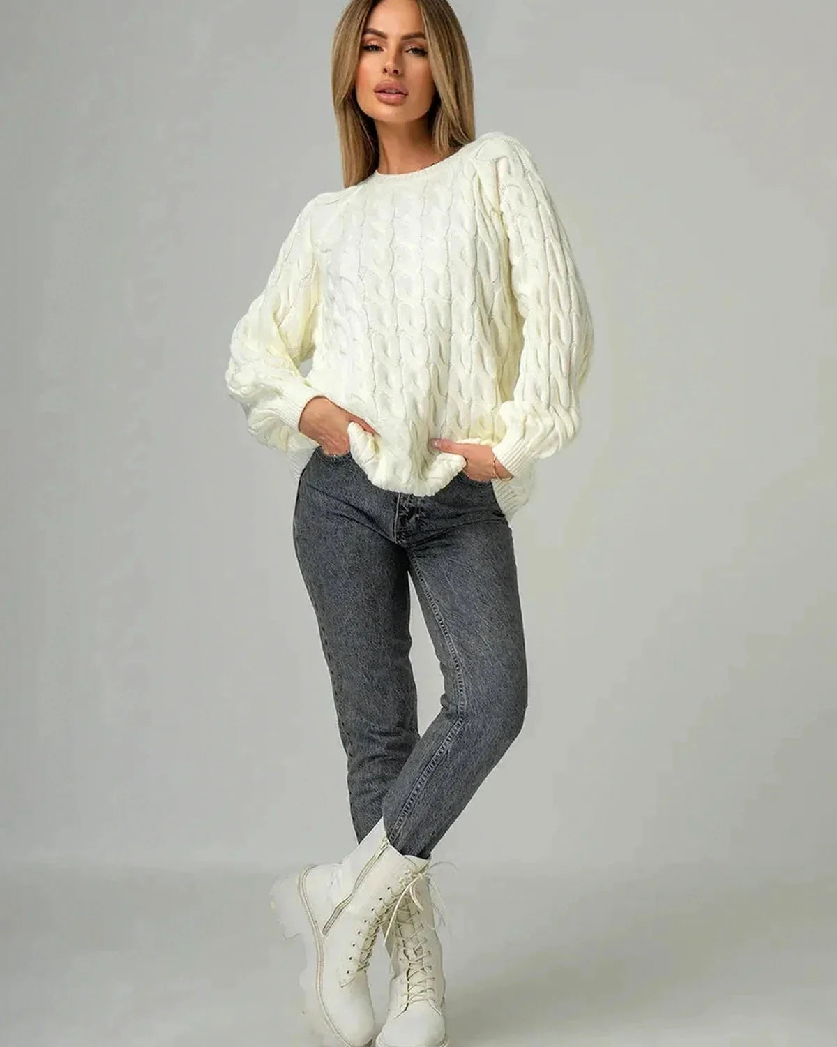 Alabaster Sweater – Cream Cotton sweater, model wearing by Slimona