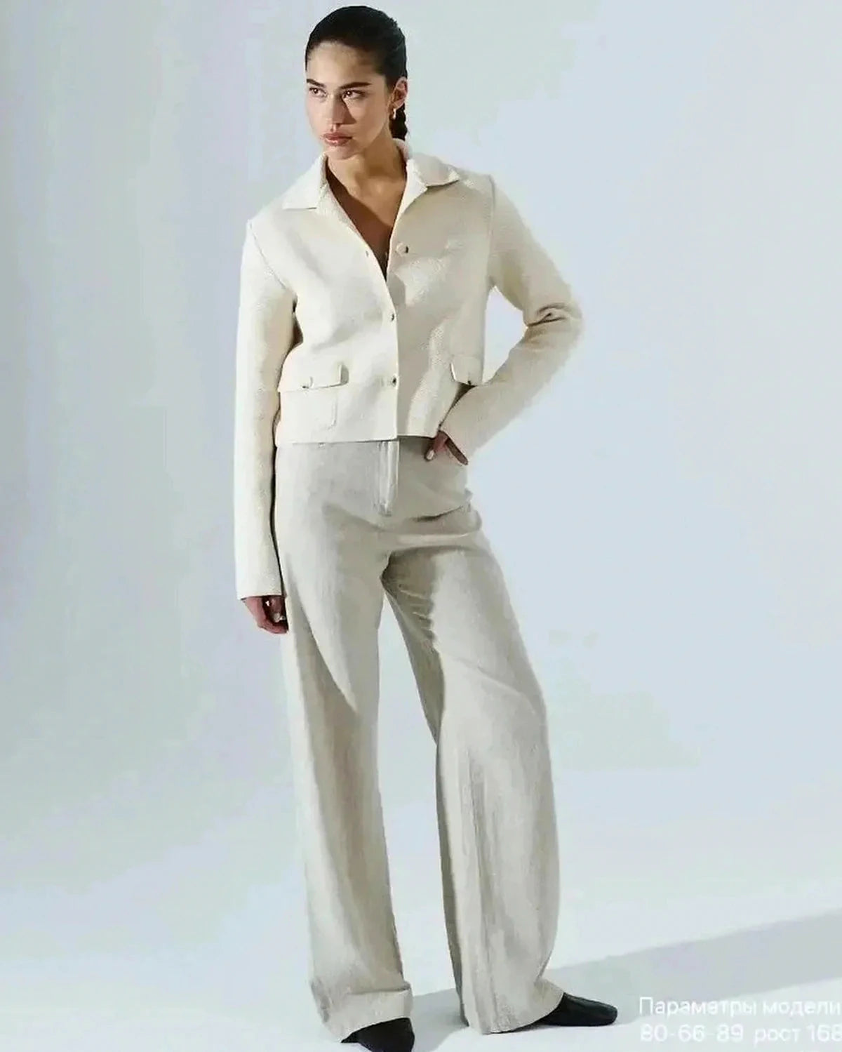 Lazio Cropped Jacket – Cream Cotton jacket, model wearing by Slimona