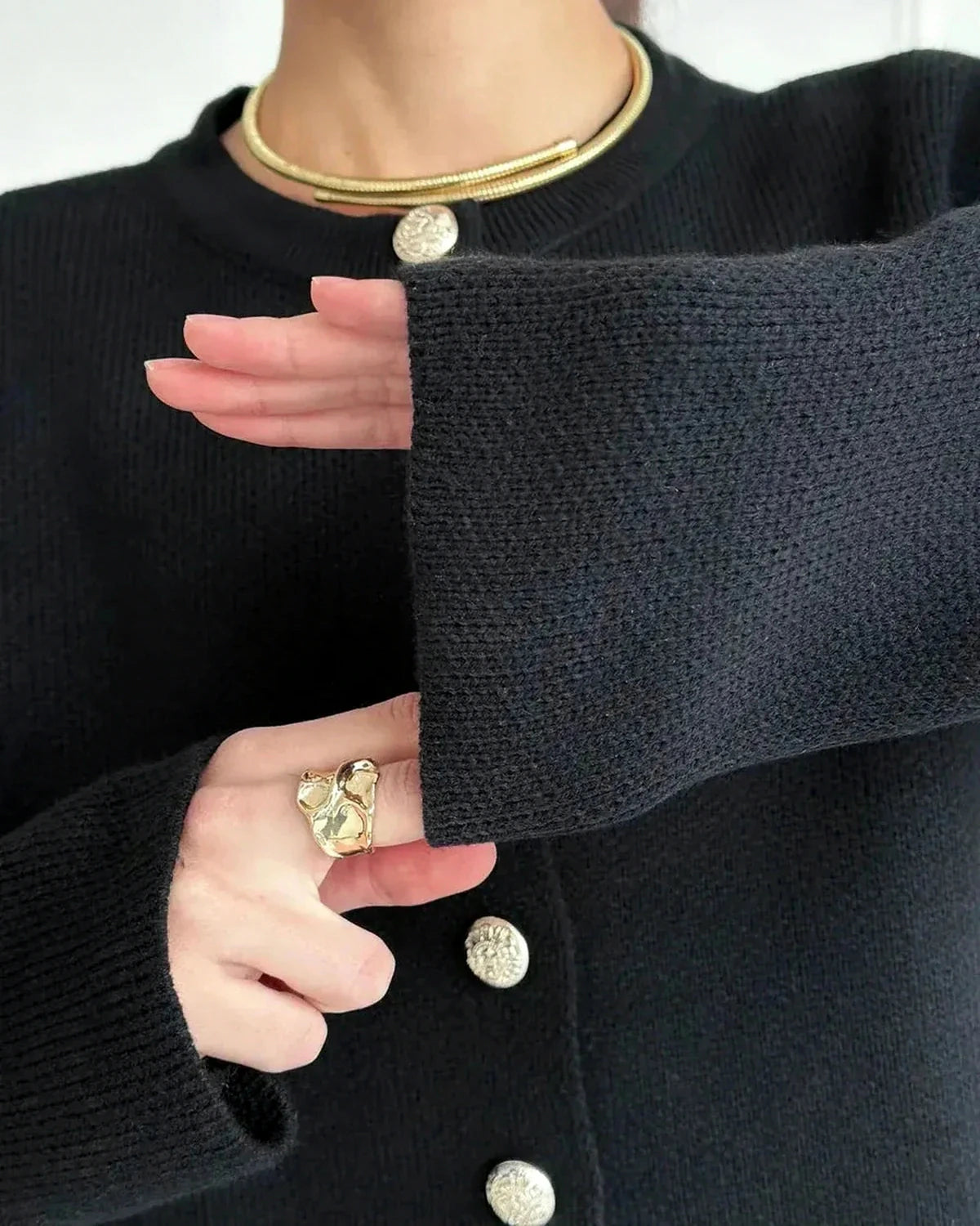 Noir Cardigan – Black Knit cardigan, close-up detail by Slimona