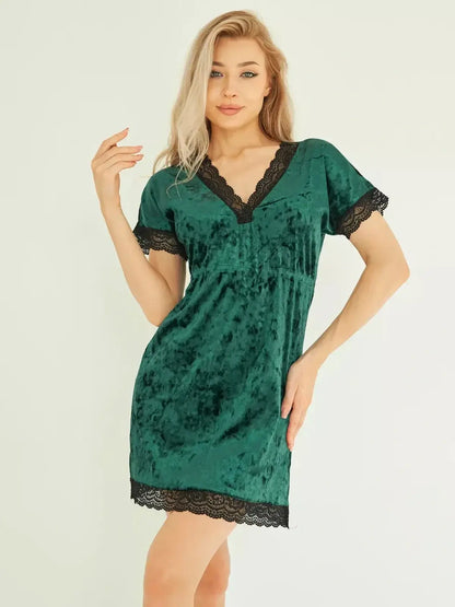 Emerald green velvet mini dress with lace trim, perfect for wedding guest, prom, or formal occasions.