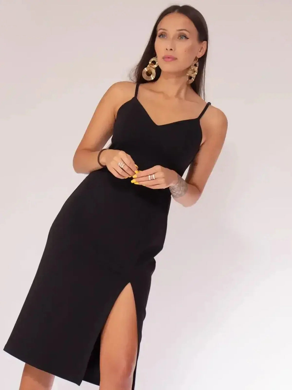 Noir Charm Midi Dress features an elegant silhouette and high side slit, perfect for formal occasions and summer events.