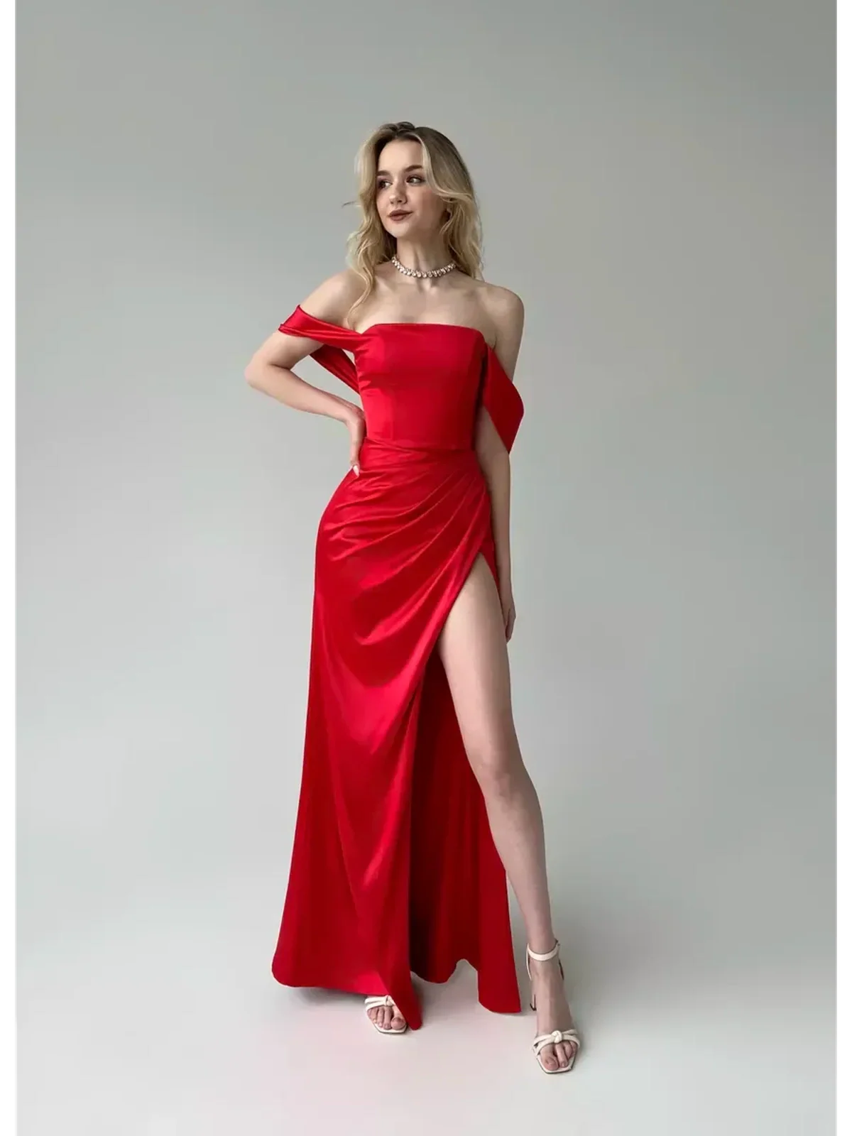 Maxi Dress Scarlet Muse
