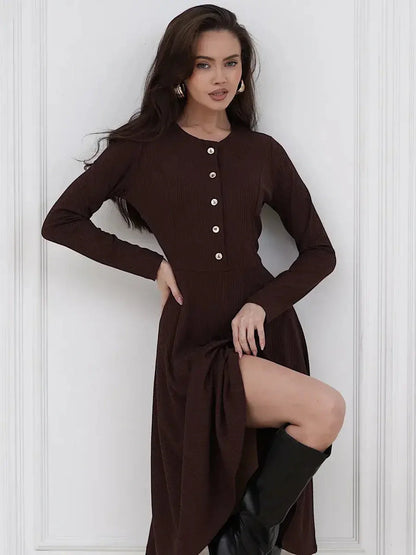 Elegant Midi Dress Noirette in brown with button detailing, showcasing a flattering fit-and-flare silhouette and classic style.