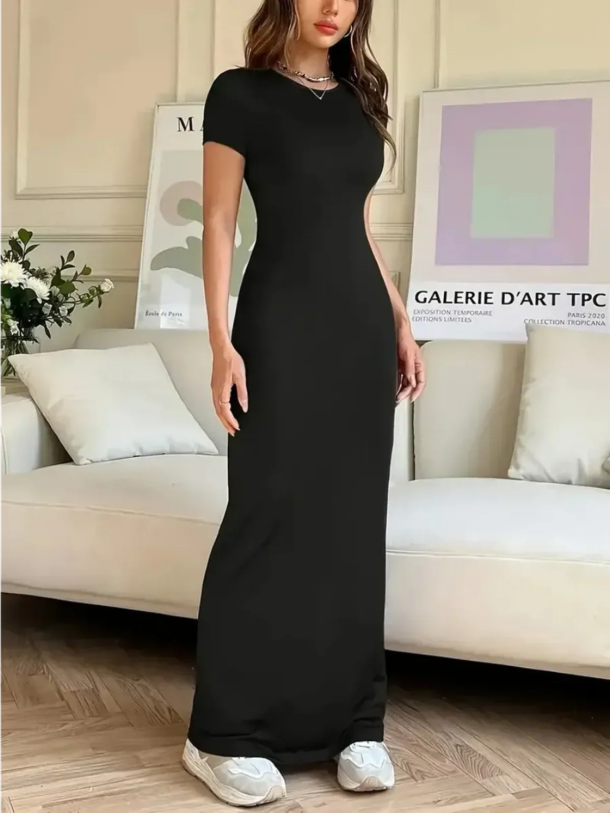 Sculpted Grace Maxi Dress