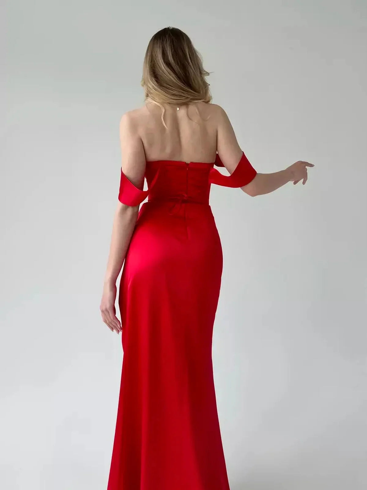 Maxi Dress Scarlet Muse