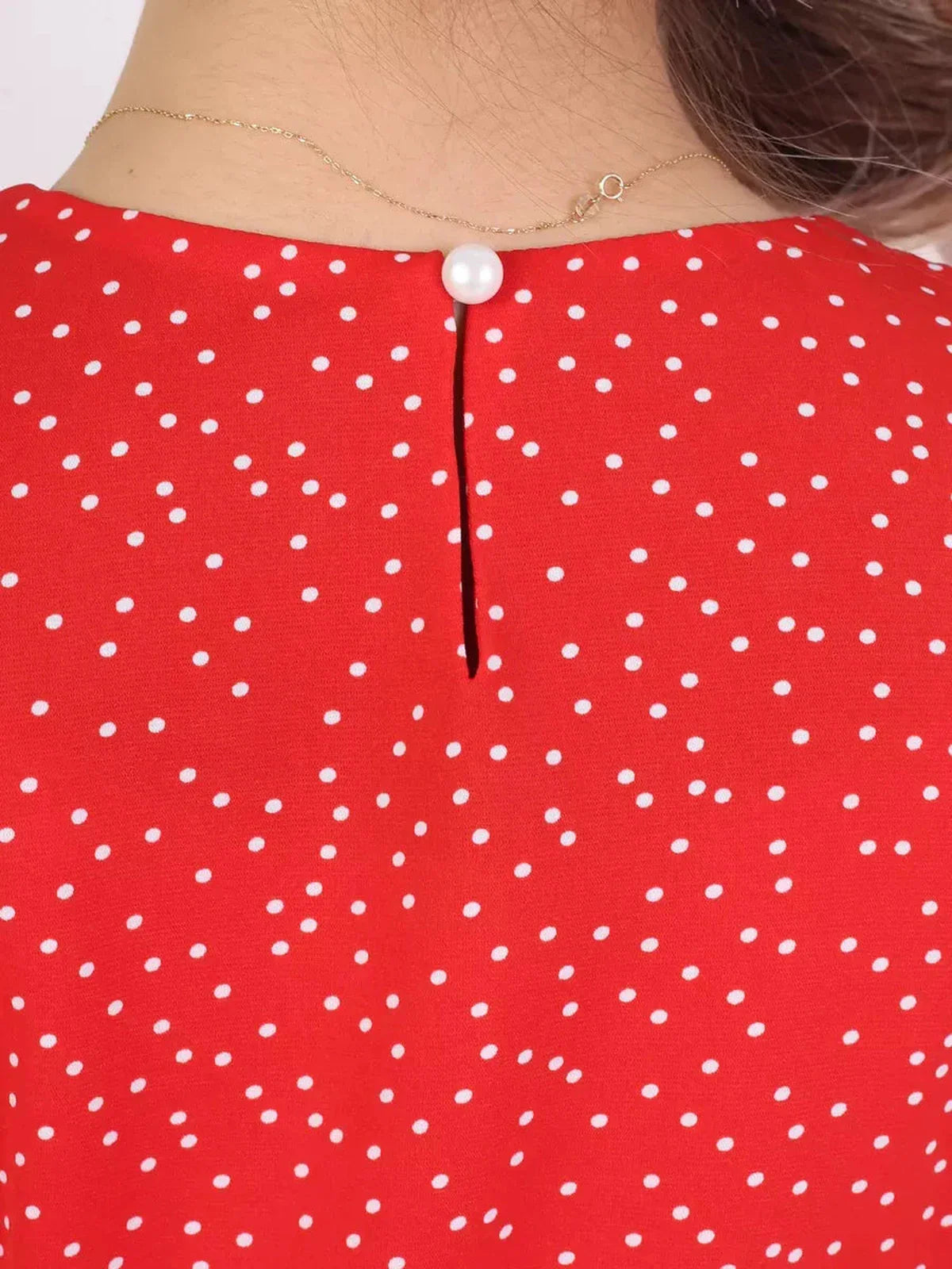 Scarlet Dots