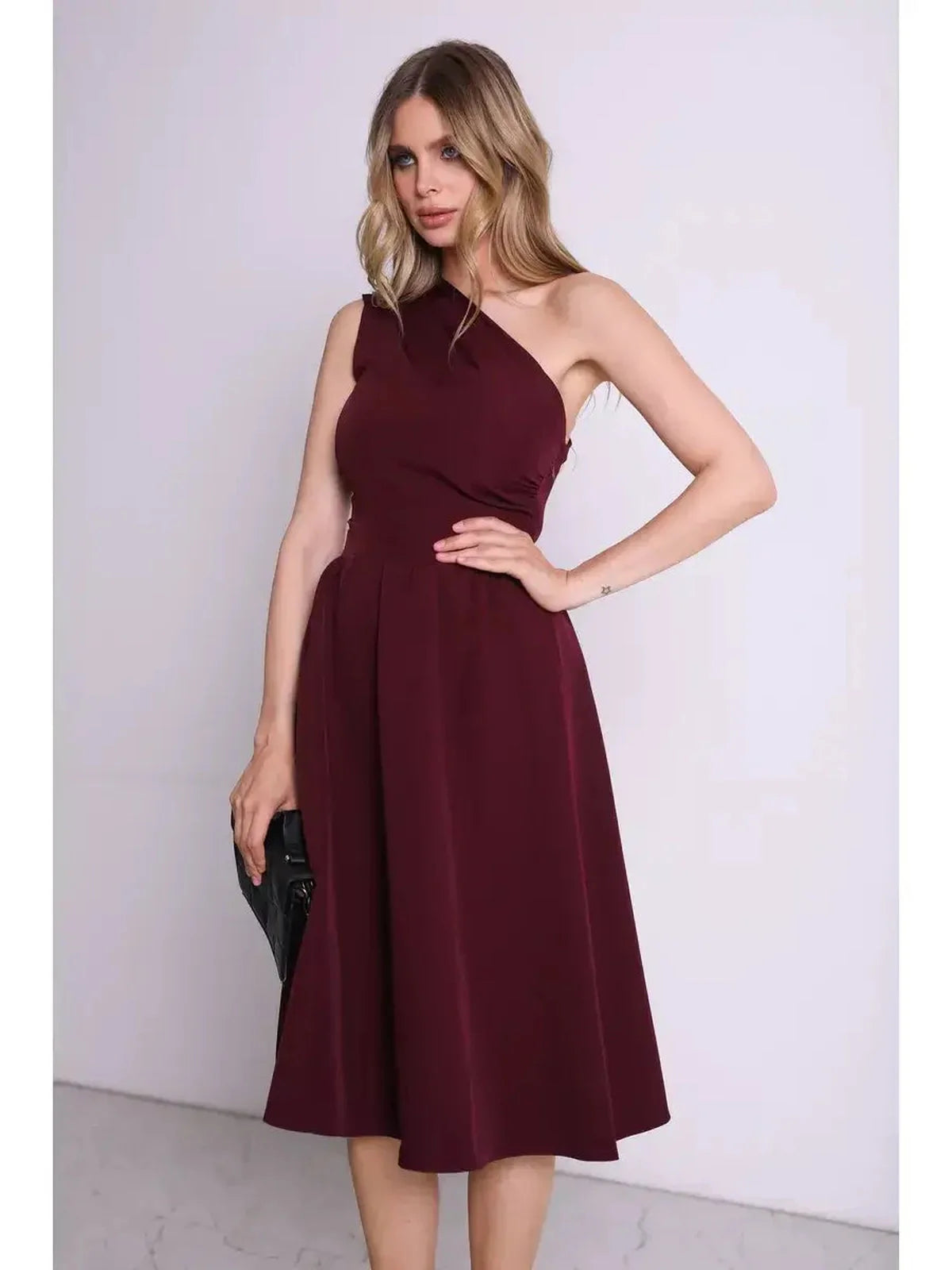 Opéra Midi Dress in wine hue, featuring an asymmetrical one-shoulder design, perfect for formal occasions and wedding guest attire.