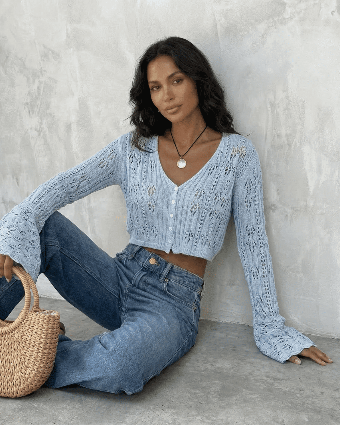 Azure Cardigan by Slimona, lightweight cropped knit cardigan with flare sleeves, styled with high-waisted jeans.