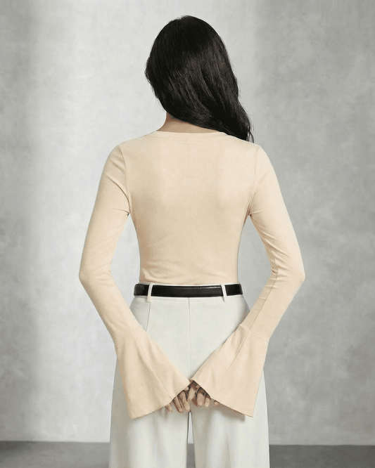 Back view of the Luna Blouse in Elegant Beige with flare sleeves by Slimona.