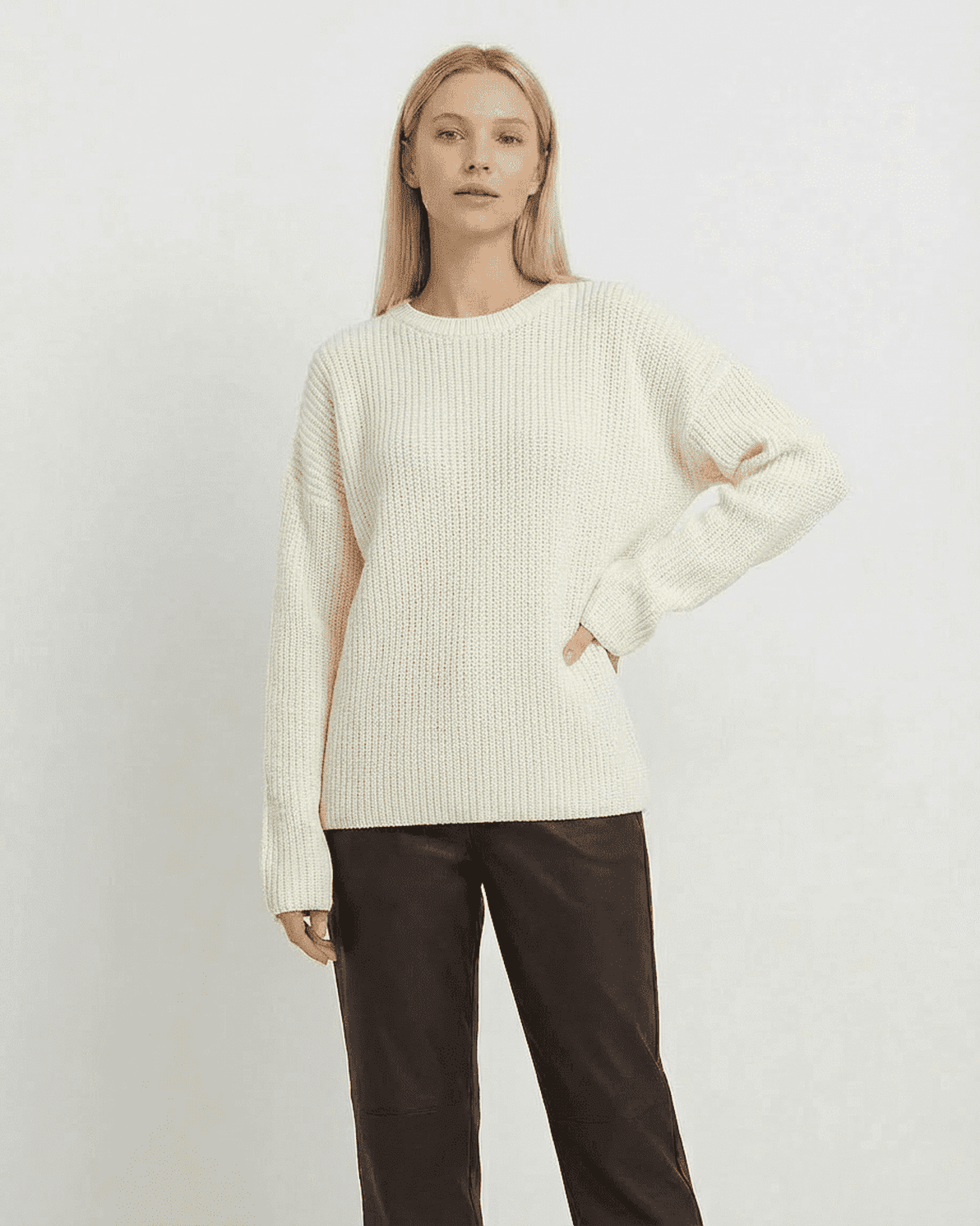 Seren Sweater in ivory, loose fit thick ribbed knitwear by Slimona, featuring round neck and long sleeves.